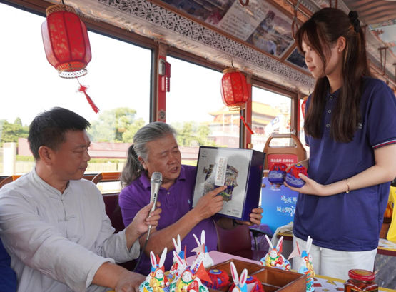 老字号” 京味文化新活力pg麻将胡了“聊吆喝话(图3) 老字号” 京味文化新活力pg麻将胡了“聊吆喝话(图3)