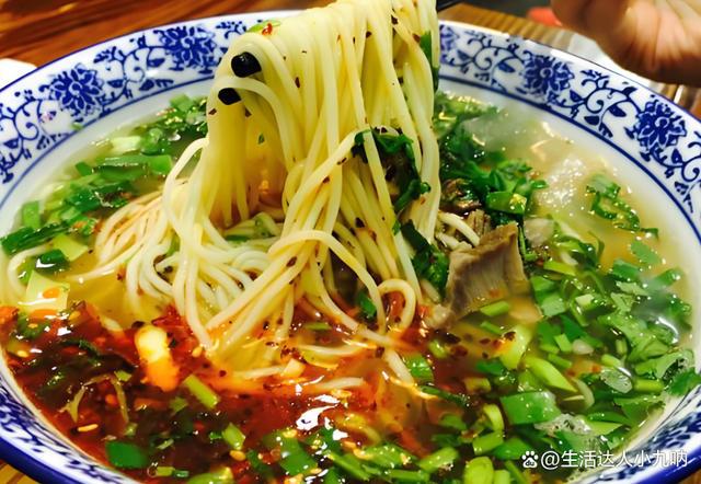 体验五款特色面食带您环游美食世界麻将胡了你觉得哪种面食最好吃?新(图2) 体验五款特色面食带您环游美食世界麻将胡了你觉得哪种面食最好吃?新(图2)