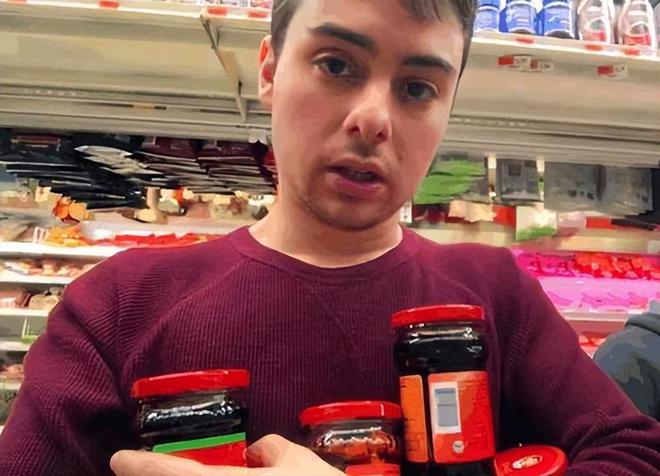 巨头年赚300亿打败老干妈被误认是国货麻将胡了试玩平台潜伏我国30年美国辣酱(图12) 巨头年赚300亿打败老干妈被误认是国货麻将胡了试玩平台潜伏我国30年美国辣酱(图12)